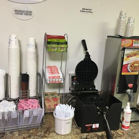 Super 8 By Wyndham Airport I90 Hotel Sioux Falls Ngoại thất bức ảnh