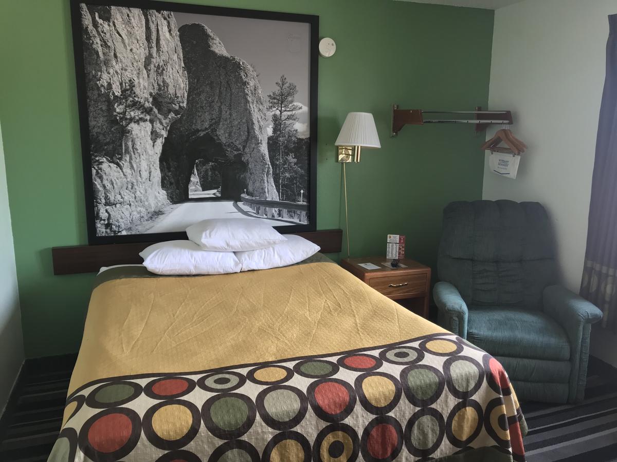 Super 8 By Wyndham Airport I90 Hotel Sioux Falls Ngoại thất bức ảnh