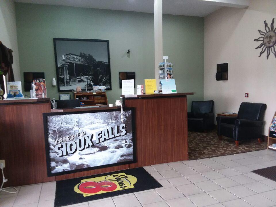 Super 8 By Wyndham Airport I90 Hotel Sioux Falls Ngoại thất bức ảnh